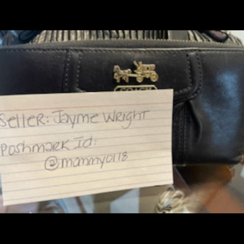 Coach Black Wallet with pale pink interior - Picture 2 of 6